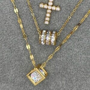18k Gold Plated Cubic Zirconia Square Floating Diamond Pendant Necklace